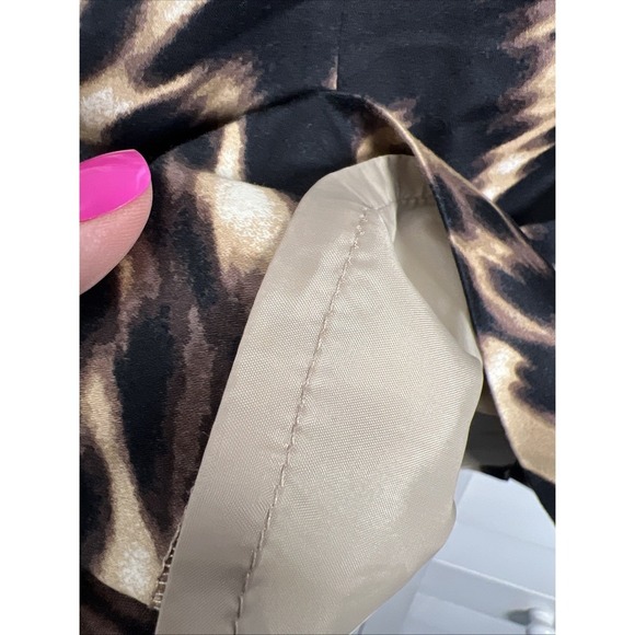 Calvin Klein Leopard Print Stretch Pencil Skirt Size 12 - Picture 5 of 9